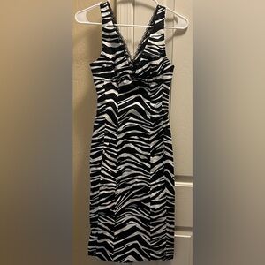 bebe Zebra Midi Dress